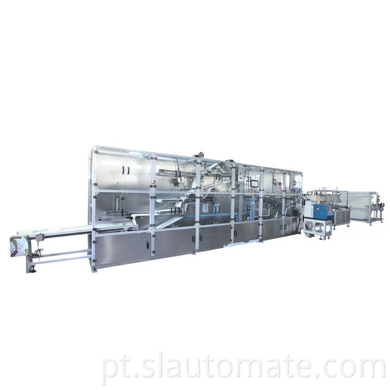 Non-woven fabric folding machine